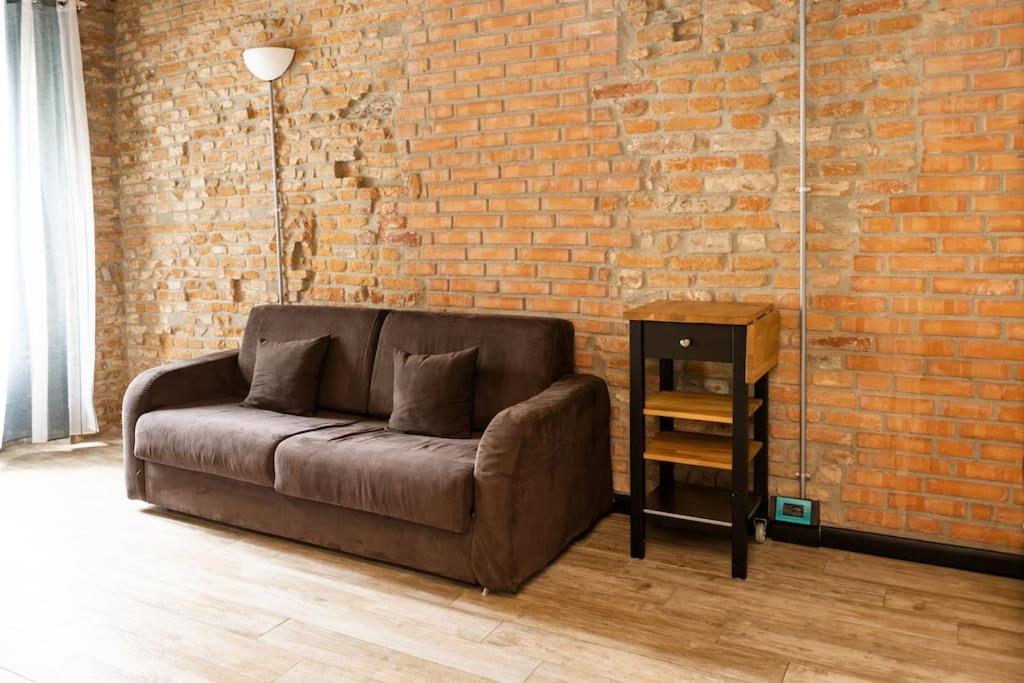 Canonica Brick Apartment Милано Екстериор снимка